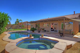 83356 Albion Dr, Indio, CA 92201-9318