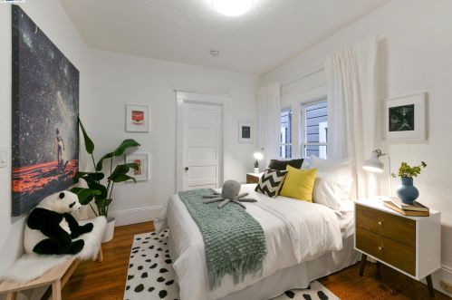 733 59th St, Oakland CA 94609-1417 exterior