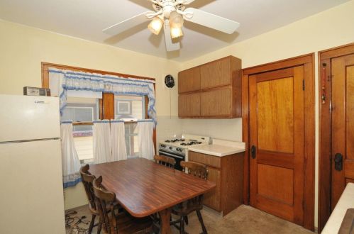 221 Tripoli Ave, Milwaukee WI 53221-1447 exterior