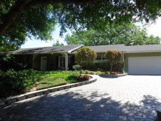 1300 Druid Isle Rd, Maitland, FL 32751-4224