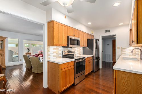 7657 Meadowbrook Ave, Scottsdale AZ 85251-1835 exterior