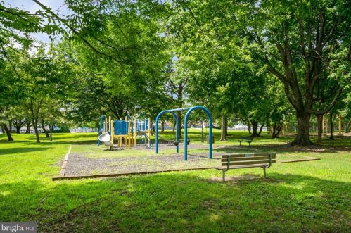 210 Market St, Gloucester NJ  08030-1907 exterior