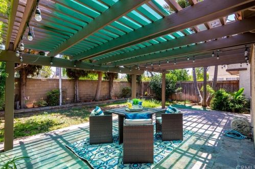 406 Massachusetts Ln, Placentia CA  92870-5017 exterior