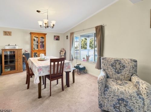 11 Morningside Dr, Belvidere NJ  07823-2910 exterior