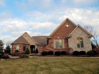 9888 Beech Dr, Cincinnati, OH 45231-2783