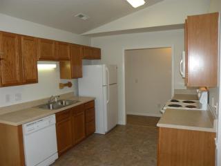 4190 Oakridge Place Dr, Winston Salem NC  27107-7713 exterior