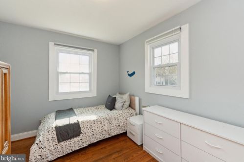 15108 Costa Dr, Woodbridge VA  22193-1647 exterior