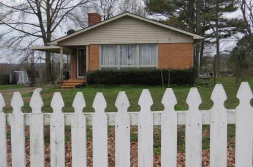 165 Bugg St, Lynnville, TN 38472-3103