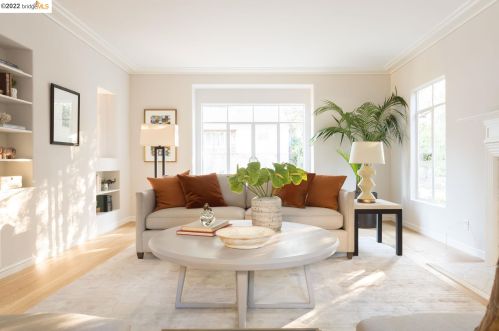 5901 La Salle Ave, Oakland CA 94611-3225 exterior