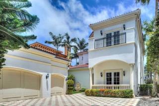 3918 Island Estates Dr, Miami, FL 33160-5504