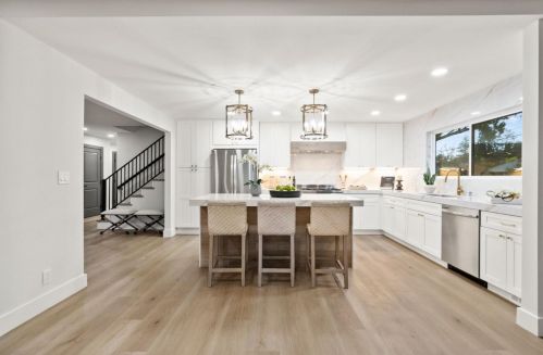 159 Westgate St, Redwood City, CA 94062-2813