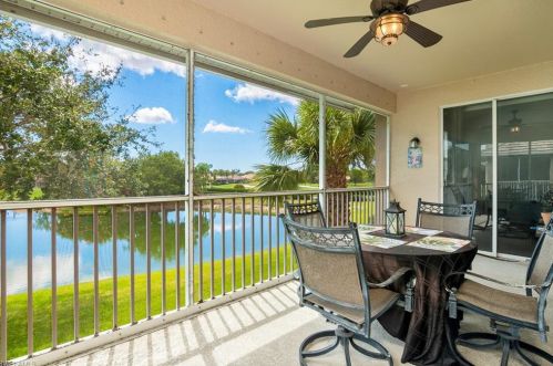 6809 Ascot Dr, Naples FL  34113-2702 exterior