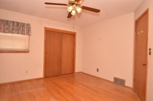 2104 113, Milwaukee WI 53226-4001 exterior