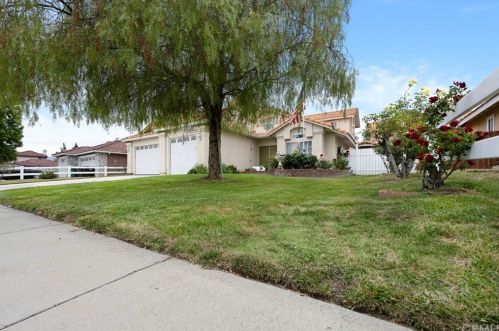 22764 Valley Vista Cir, Wildomar CA  92595-8335 exterior