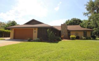 5760 Thunder Rd, Sebring, FL 33876-5400