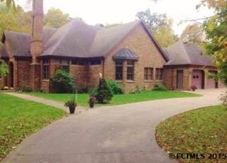 15335 Abbey Cir, Centralia, IA 52068-9676