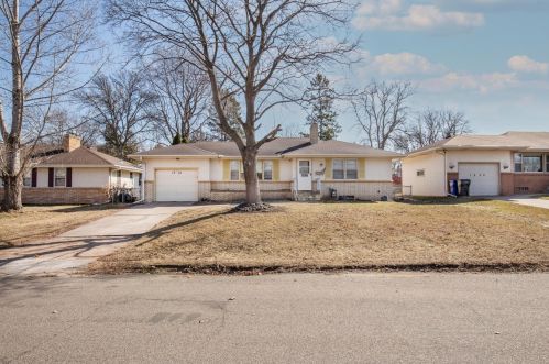 1530 Barclay St, Saint Paul, MN 55106-1405