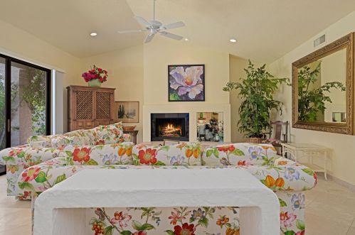 10111 Lakeview Dr, Rancho Mirage CA  92270-1474 exterior