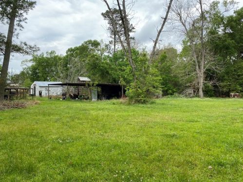 275 Thomas Rd, Beaumont TX 77706-4616 exterior