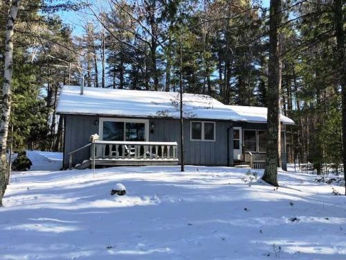 5943 Mid Twin Rd, Hazelhurst, WI 54531-9606