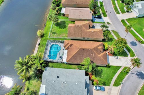 167 Saratoga Blvd, West Palm Beach, FL 33411-8294