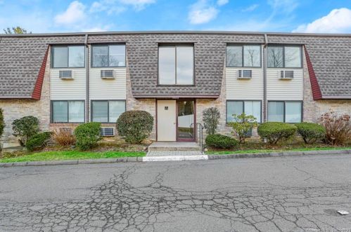 255 Strawberry Hill Ave, Stamford CT  06902-2588 exterior