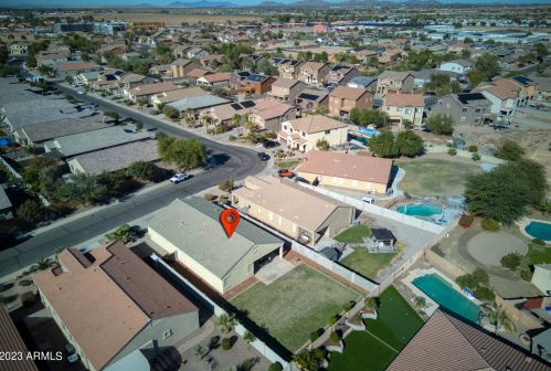 1888 Hubbard Ln, Casa Grande AZ  85122-6742 exterior