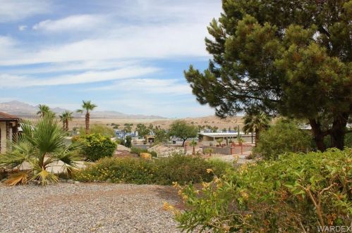 1445 Rio Vista Dr, Bullhead City AZ  86442-6882 exterior