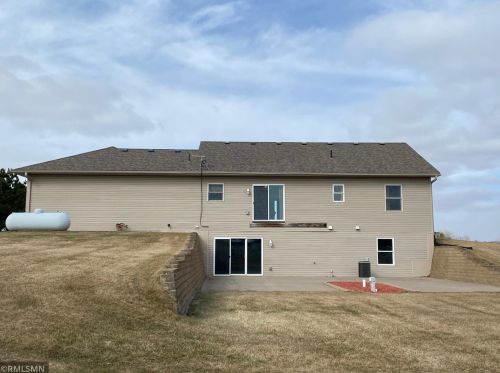 1130 65th Ave, Princeton, MN 55371-6069