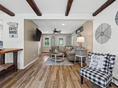 3722 Cedar Creek Rd, West Bend WI  53095-8759 exterior