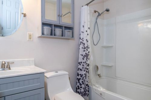 652 Nevada Dr, Xenia OH 45385-4649 exterior