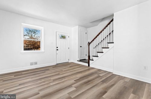 1014 51st St, Washington, DC 20019-4028