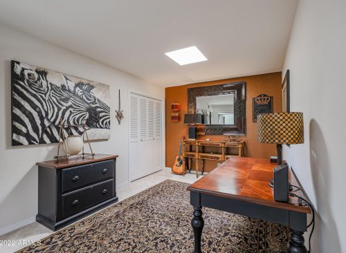 1029 Cactus Wren Dr, Phoenix AZ 85051-8187 exterior