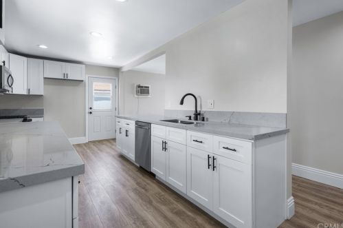 1070 Delay Ave, Glendora CA  91740-4935 exterior