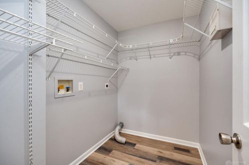 2736 Greystoke Dr, Xenia OH 45385-5719 exterior