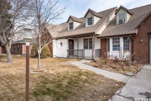 29 Eastmoor Dr, Grantsville, UT 84029-9414
