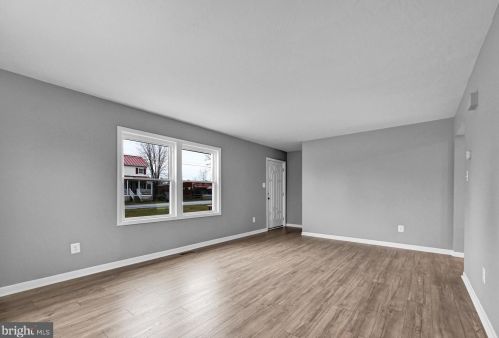 275 Georgetown Rd, Littlestown PA  17340-9757 exterior