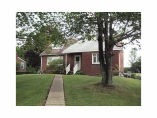 16 Oxford Dr, Moon Twp, PA 15108-3510