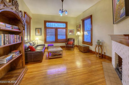 520 4th Ave, Tucson AZ  85705-8450 exterior