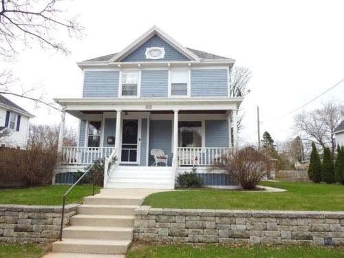 855 8 St, Manitowoc WI  54220-3320 exterior