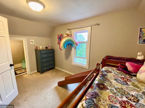 38 Douglas St, Saint Paul MN 55102-2714 exterior