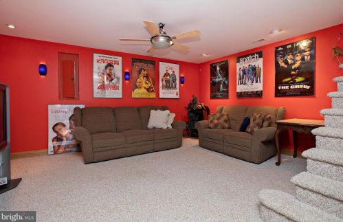 7 Mckinley Ave, Blenheim NJ  08012-5355 exterior