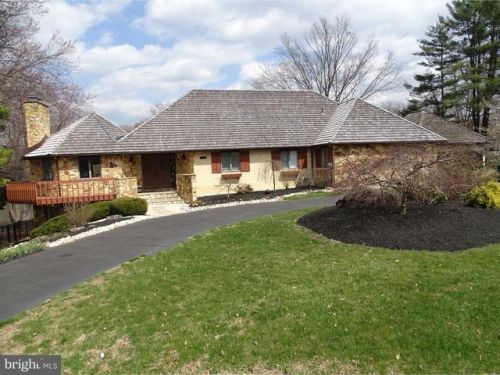 880 Gainsway Rd, Yardley, PA 19067-3009