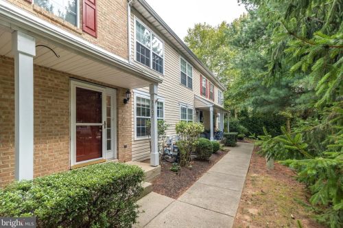 3607 Nancy Ward Cir, Gardenville, PA