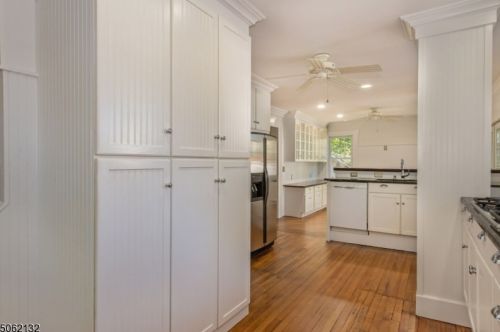 422 Grove St, Montclair NJ  07043-2228 exterior