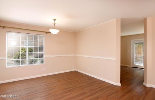 312 York Ln, Santa Maria CA  93455-1753 exterior