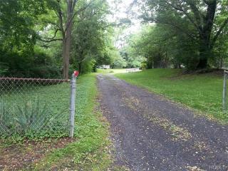 26 Jennings St, Montgomery, NY 12549-1013