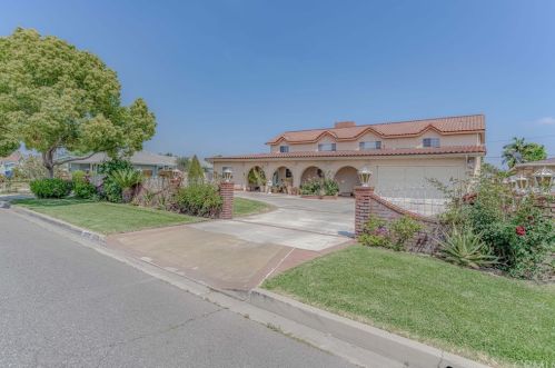 12070 Morning Ave, Downey CA  90242-2324 exterior