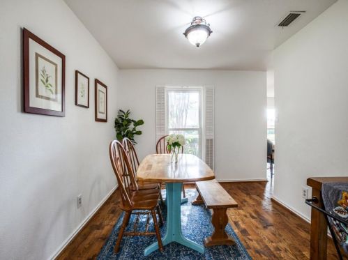 1135 Midway Dr, Richardson TX  75081-3629 exterior