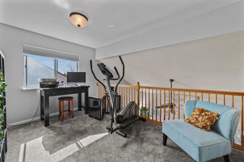 8856 Hiddenspring Way, Elk Grove CA  95758-6153 exterior